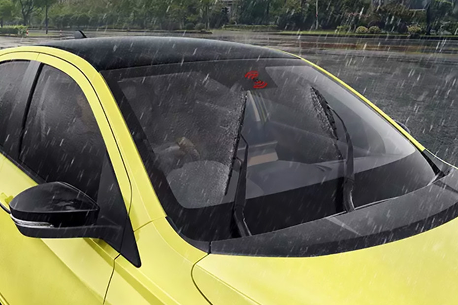 Tata Tiago EV Front Wiper