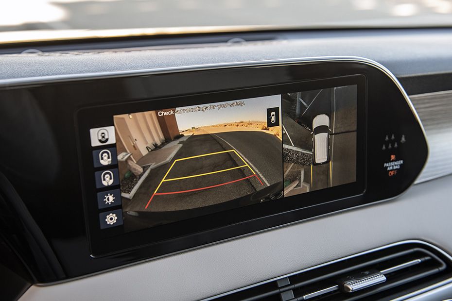 Hyundai Palisade Parking Camera Display Image