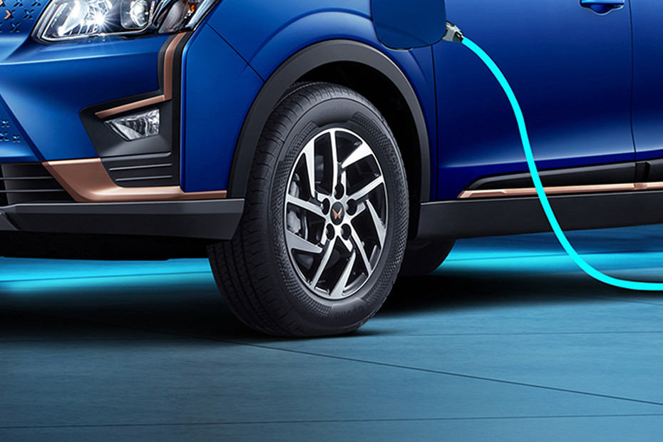 Mahindra XUV400 EV Wheel