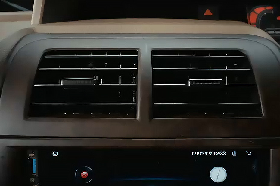 Mahindra Bolero Central AC Vent