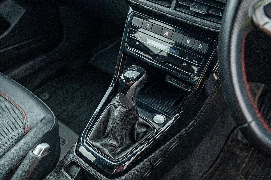 Volkswagen Volkswagen Taigun INTERIOR Center Console