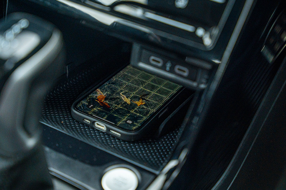 Volkswagen Volkswagen Taigun INTERIOR Charging Options