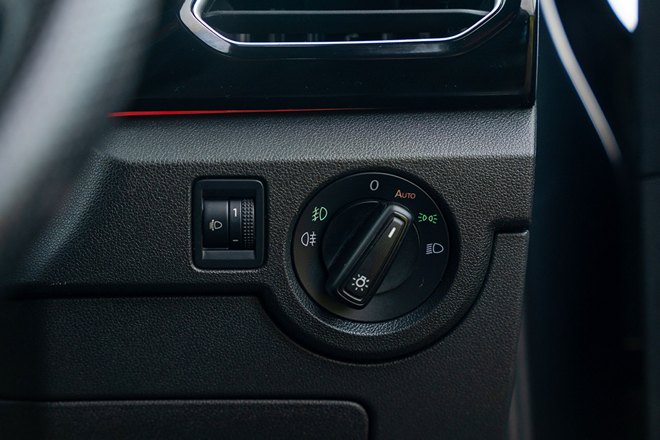 Volkswagen Volkswagen Taigun INTERIOR Controls and Buttons