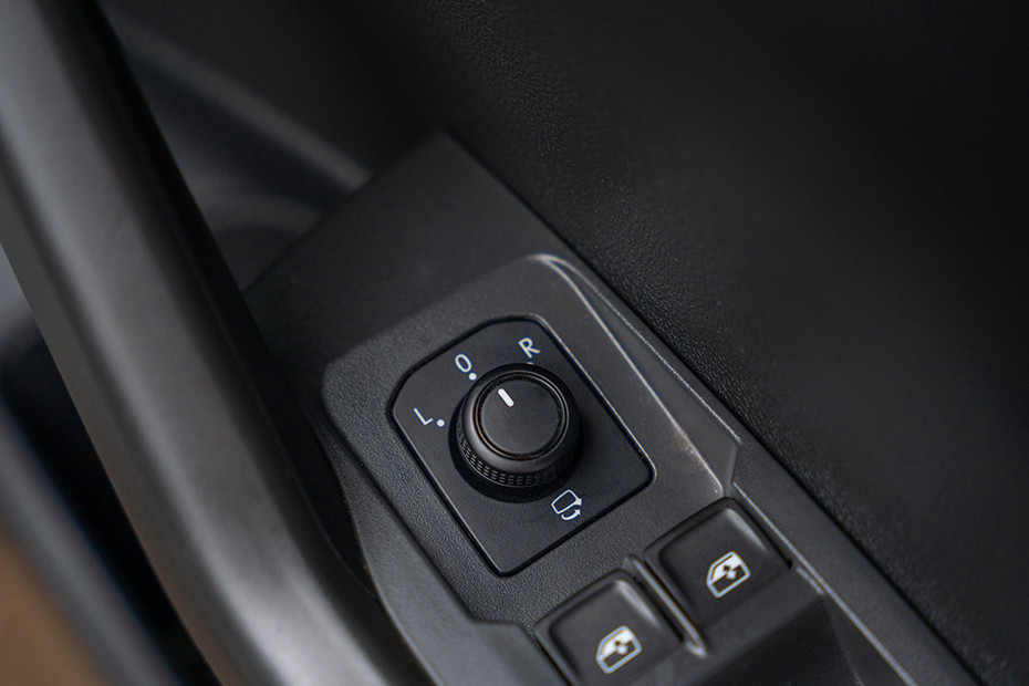 Volkswagen Volkswagen Taigun INTERIOR Controls and Buttons