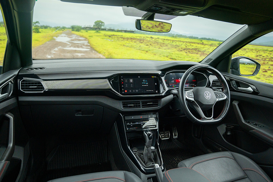 Volkswagen Volkswagen Taigun INTERIOR Dashboard