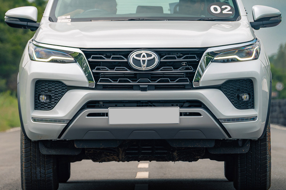 Toyota Fortuner Front Grille