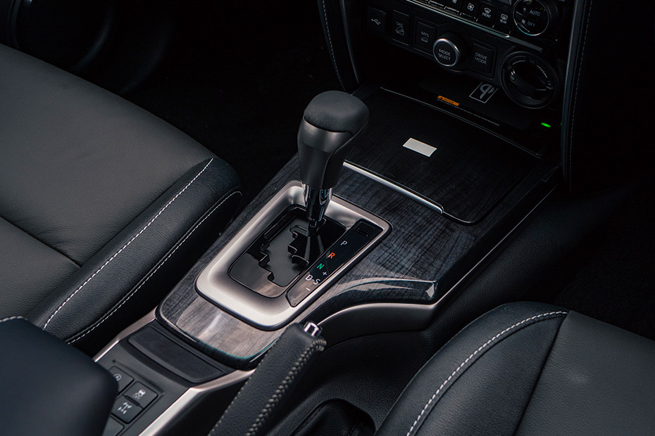 Toyota Fortuner Gear Selector / Shifter