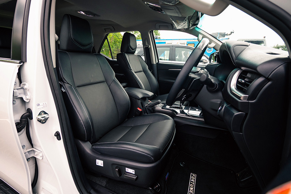 Toyota Fortuner Front Seat