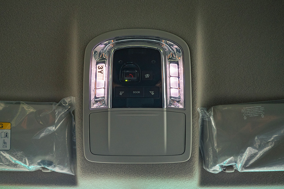 Toyota Fortuner Sunglass Holder