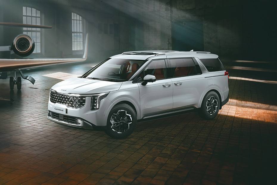 Kia Carnival Exterior Image