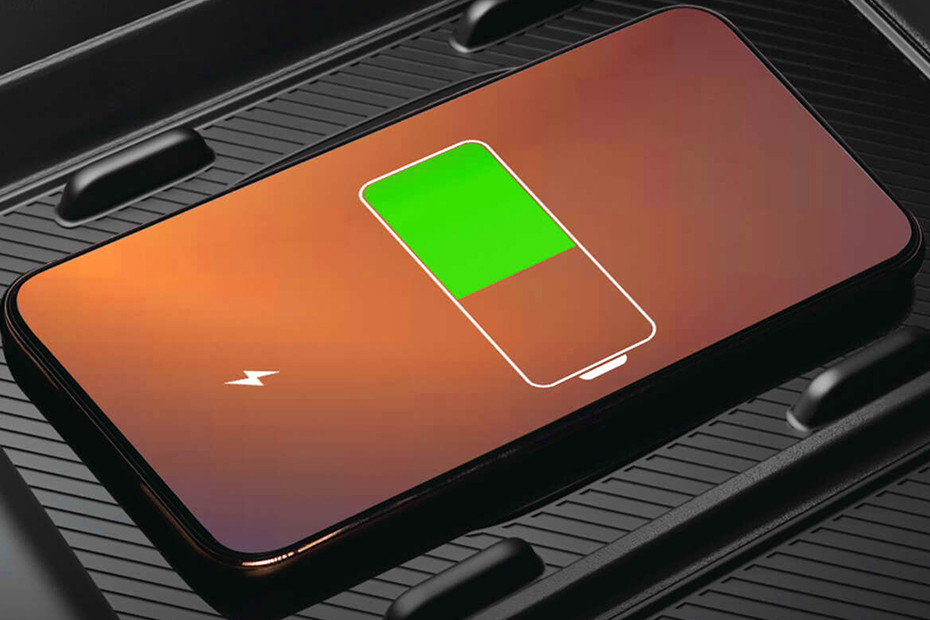 Kia Carnival Wireless Charging Pad