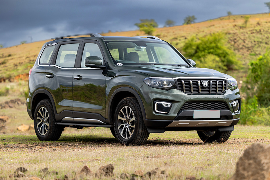 Mahindra Scorpio N Front Right Quarter View