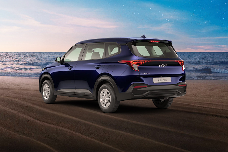 Kia Carens Rear Left View