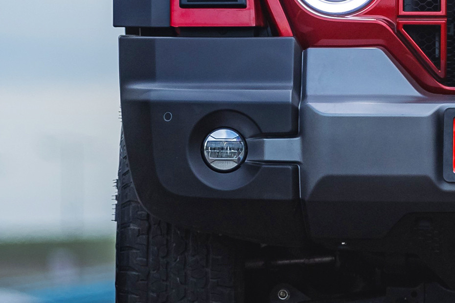 Mahindra Thar ROXX Front Fog Lamp