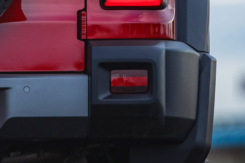 Mahindra Thar ROXX Rear Reflector