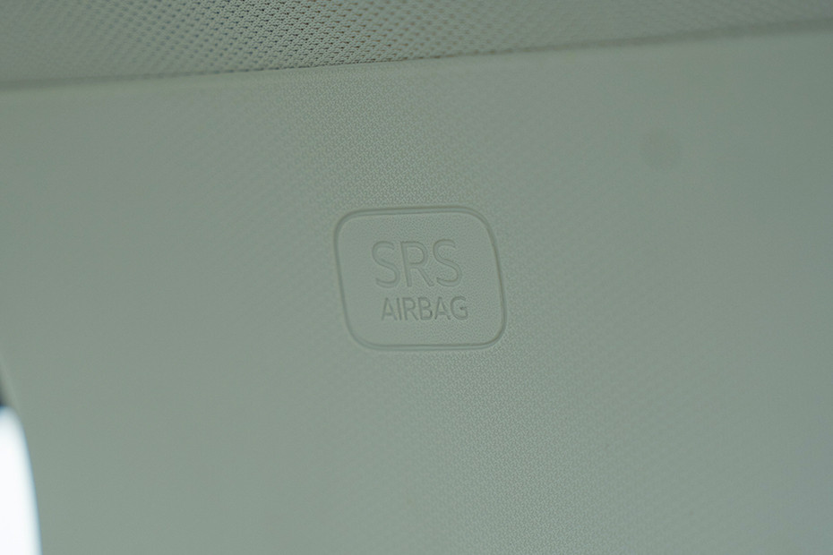 Mahindra Thar ROXX Curtain Airbag