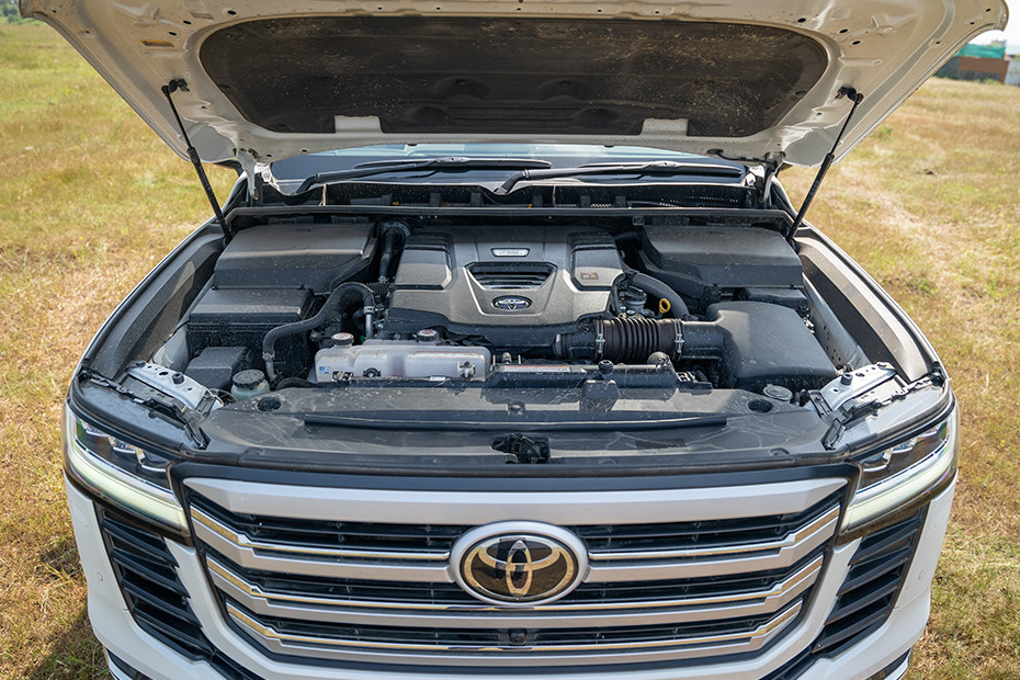 Toyota Land Cruiser 300 Engine