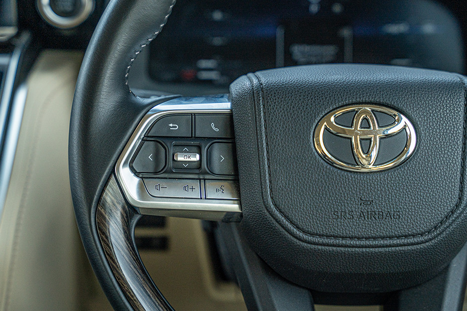 Toyota Land Cruiser 300 Steering Wheel Buttons (Left)