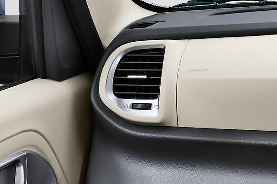 Mahindra Bolero Neo Passenger's Side AC Vent