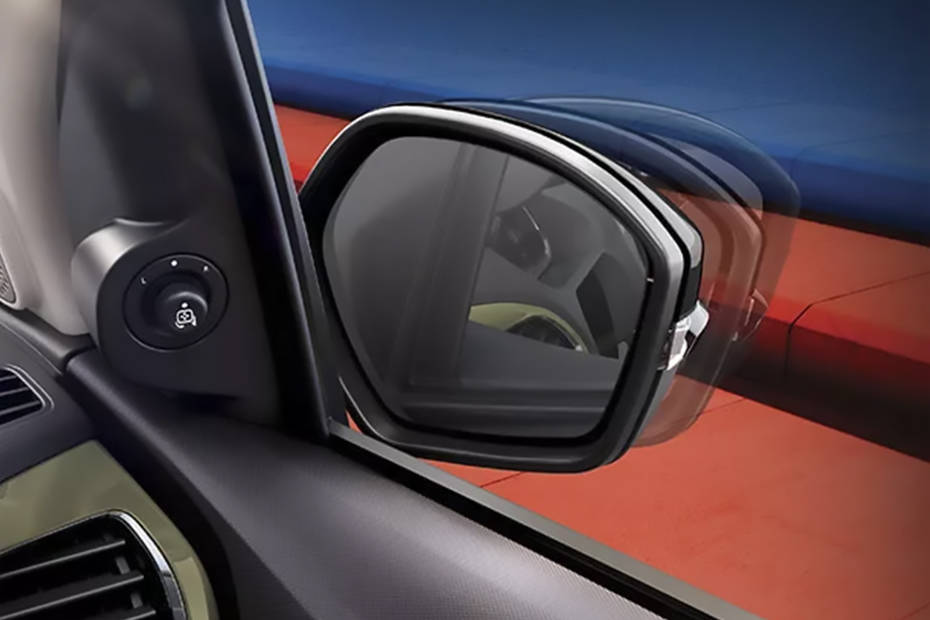 Tata Tata Tiago NRG 6