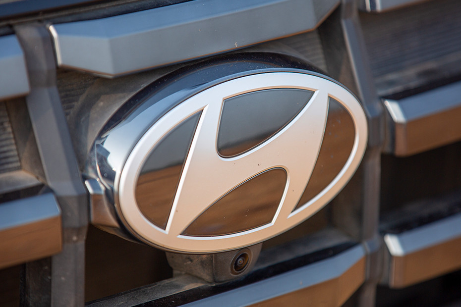 Hyundai Creta Brand Logo (Front)
