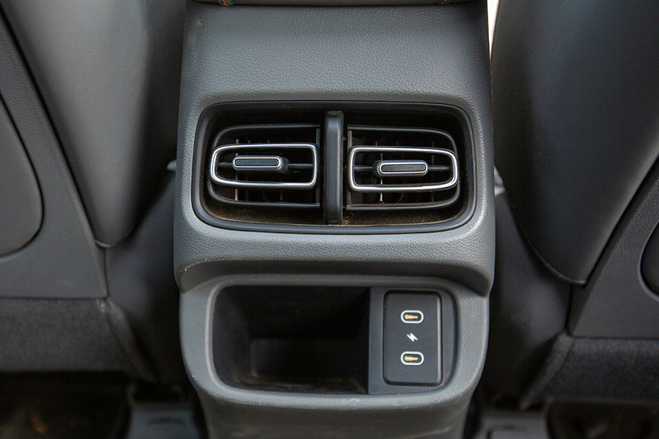 Hyundai Creta Rear AC Vents (Floor)