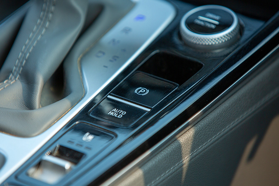 Hyundai Creta Handbrake