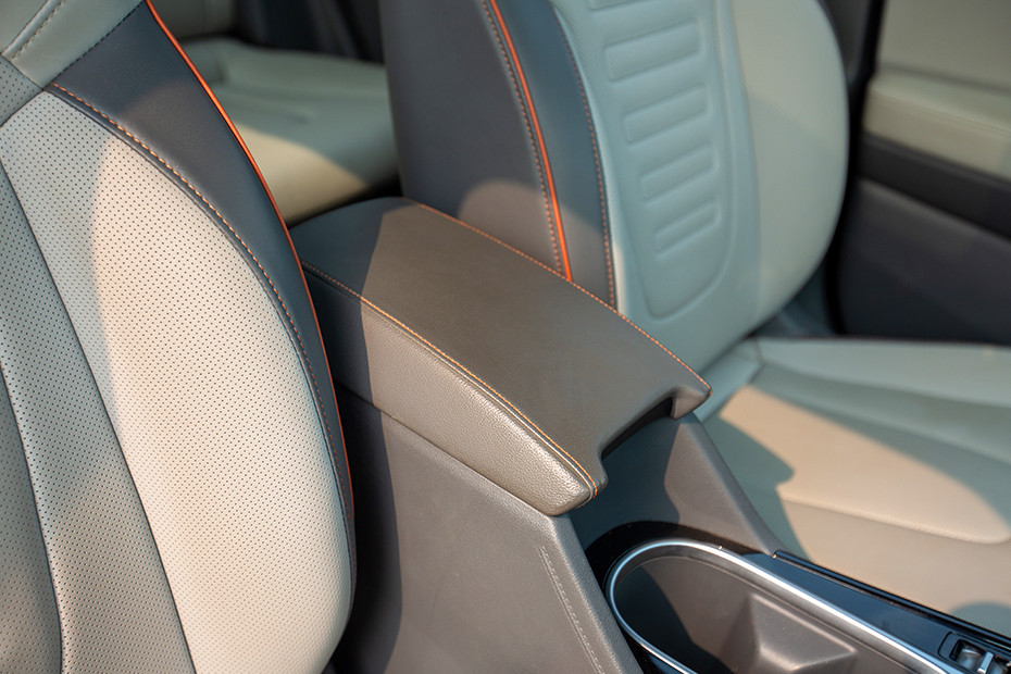 Hyundai Creta Front Armrest