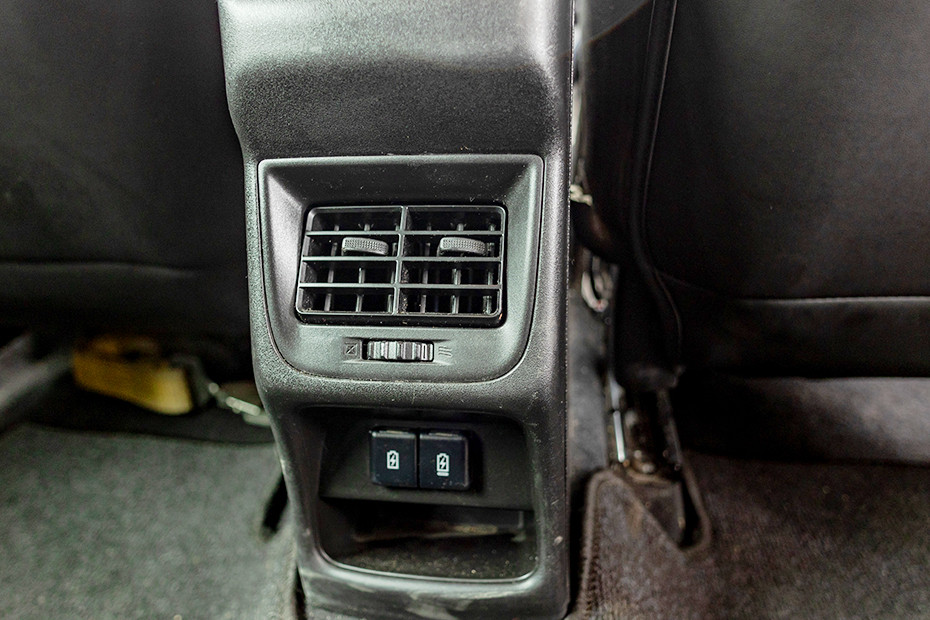 Maruti Baleno Rear AC Vents (Floor)