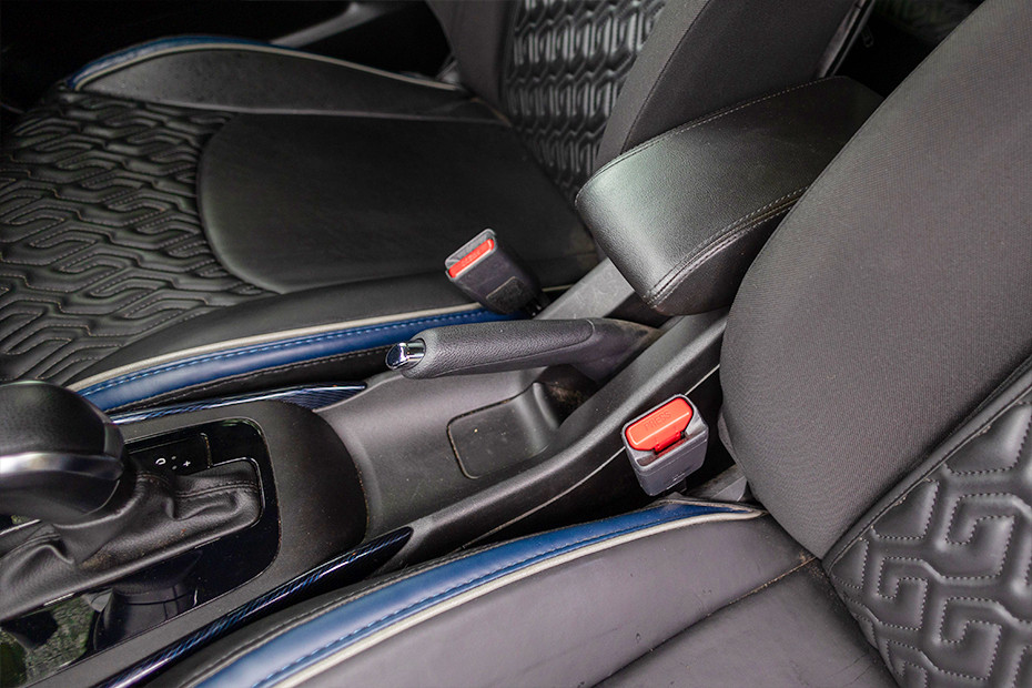 Maruti Baleno Handbrake