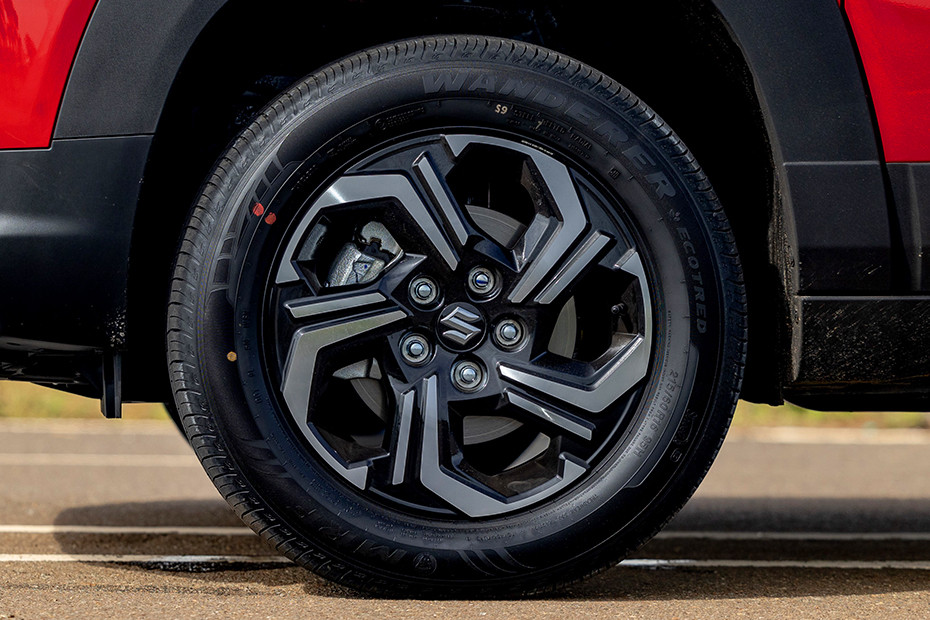 Maruti Brezza Wheel