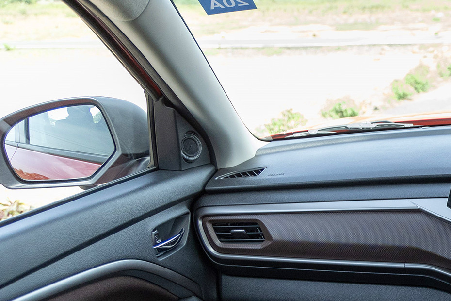 Maruti Brezza Passenger's Side AC Vent