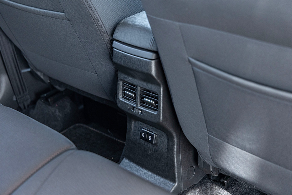 Maruti Brezza Rear AC Vents (Floor)