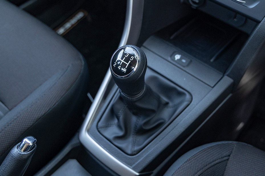 Maruti Brezza Gear Selector / Shifter