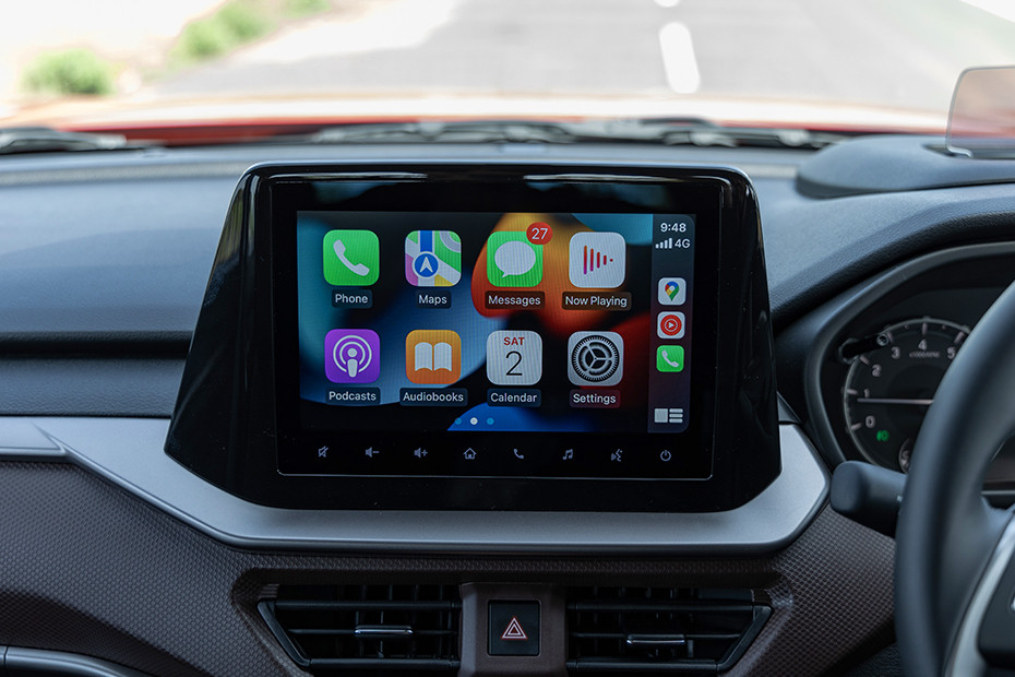 Maruti Brezza Apple CarPlay