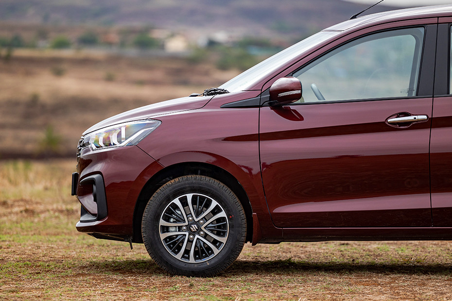 Maruti Ertiga Front Fender