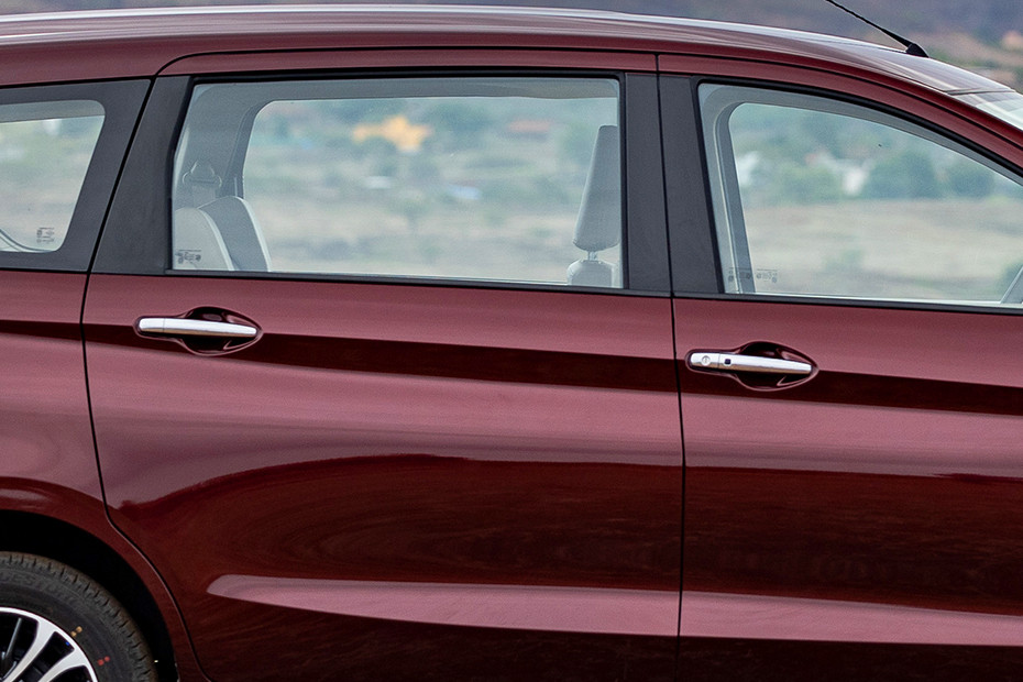 Maruti Ertiga Door Handle