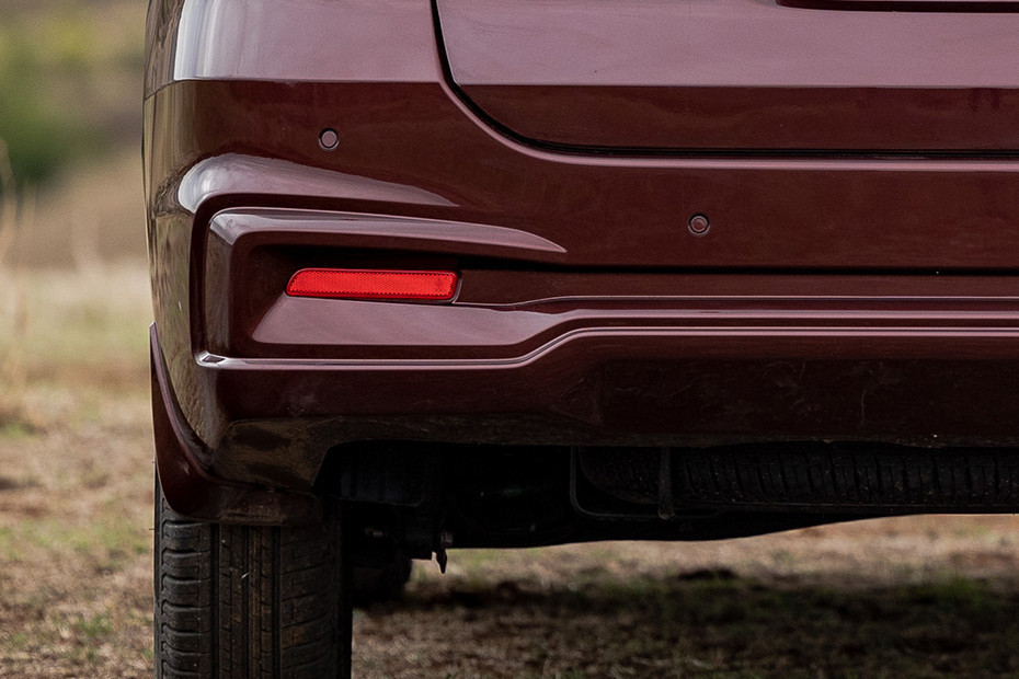 Maruti Ertiga Rear Reflector