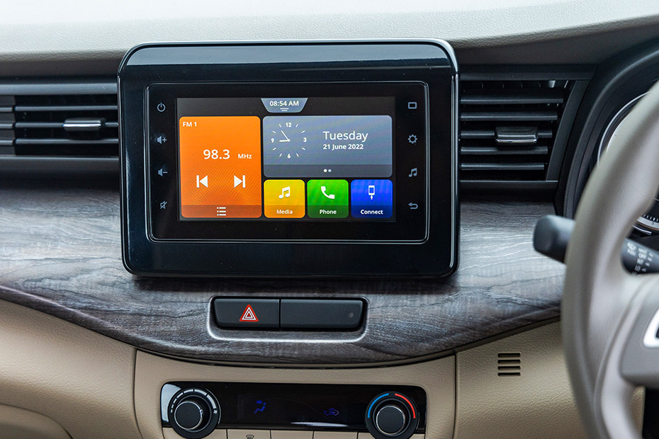 Maruti Ertiga Infotainment System