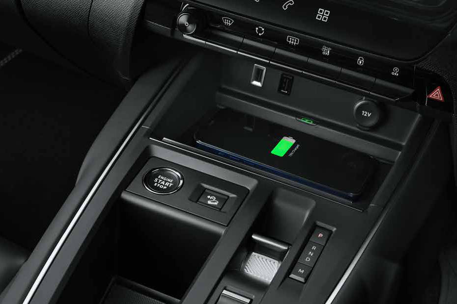 Citroen Citroen C5 Aircross INTERIOR Charging Options