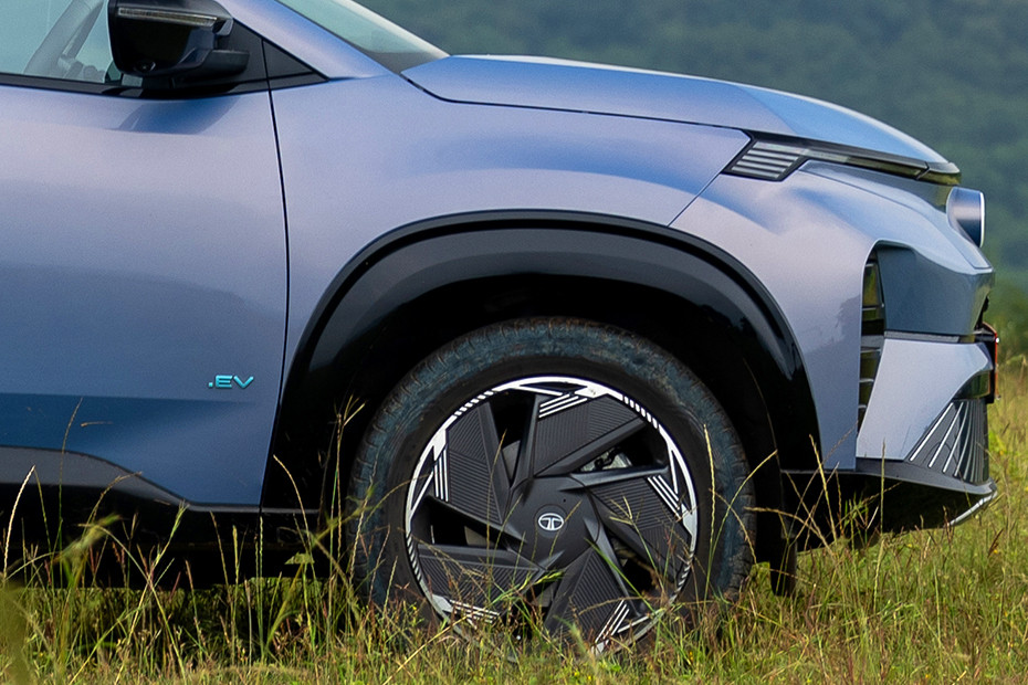 Tata Curvv EV Front Fender