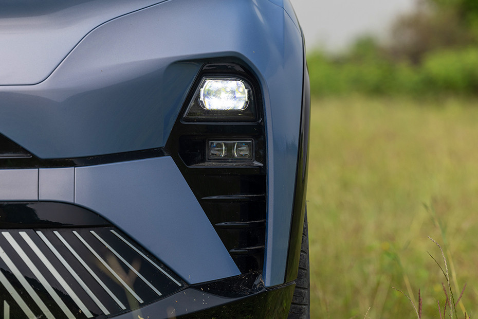 Tata Curvv EV Headlight