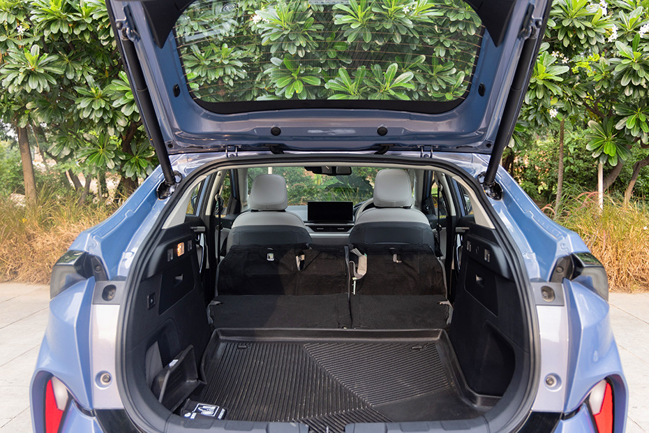 Tata Curvv EV Boot Space (Second Row Folded)