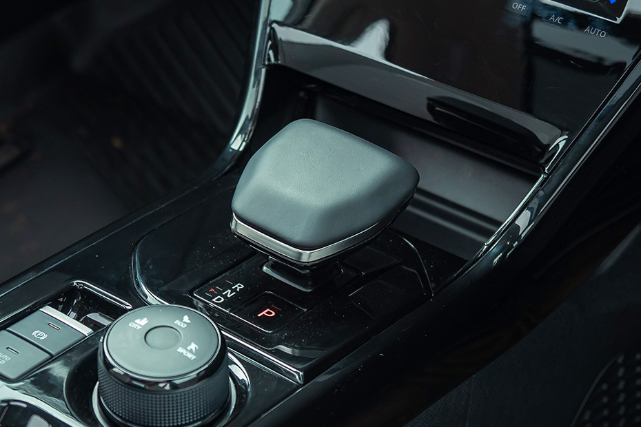 Tata Curvv EV Gear Selector / Shifter