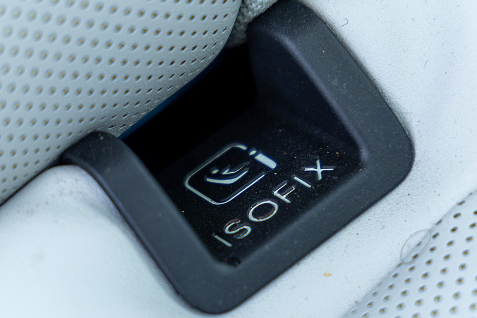 Tata Curvv EV ISOFIX Child Seat Mount