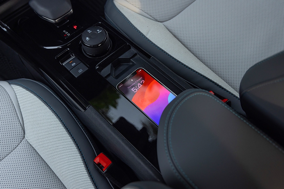 Tata Curvv EV Storage (Center Console)