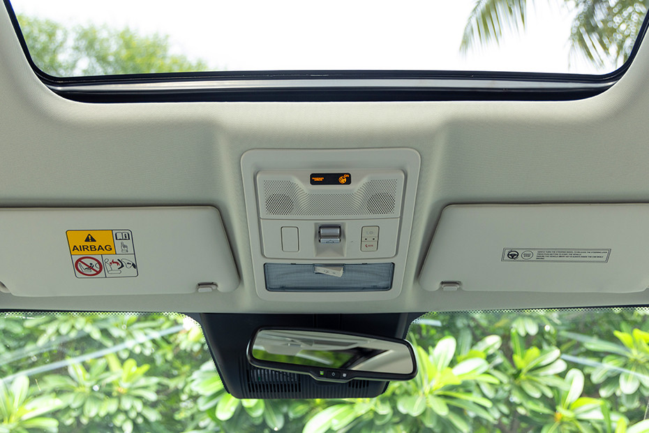 Tata Curvv EV Sunroof Control