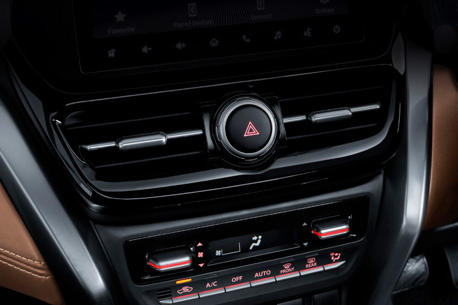 Toyota Urban Cruiser Hyryder AC Controls