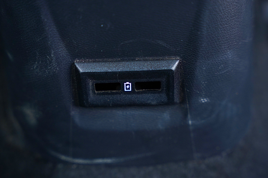 Citroen Citroen eC3 INTERIOR Charging Options