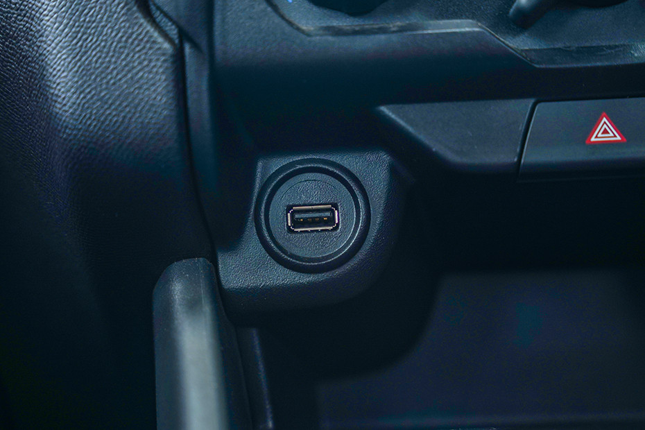 Citroen Citroen eC3 INTERIOR Charging Options